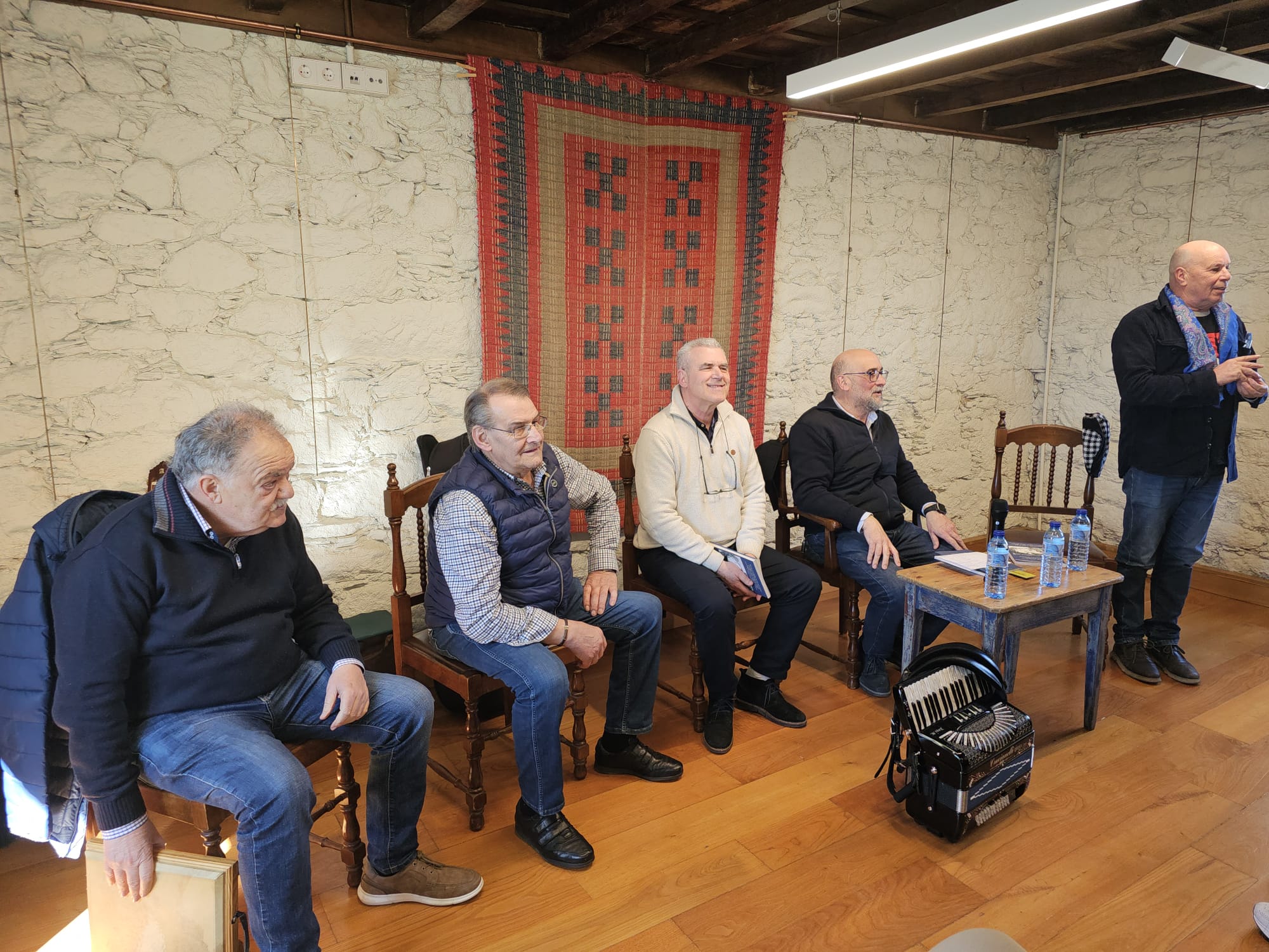 Arredor do cuarto pequeno, Xosé Manuel do Castro, Castelo de Pambre, Instituto de Estudos Ulloáns, 2