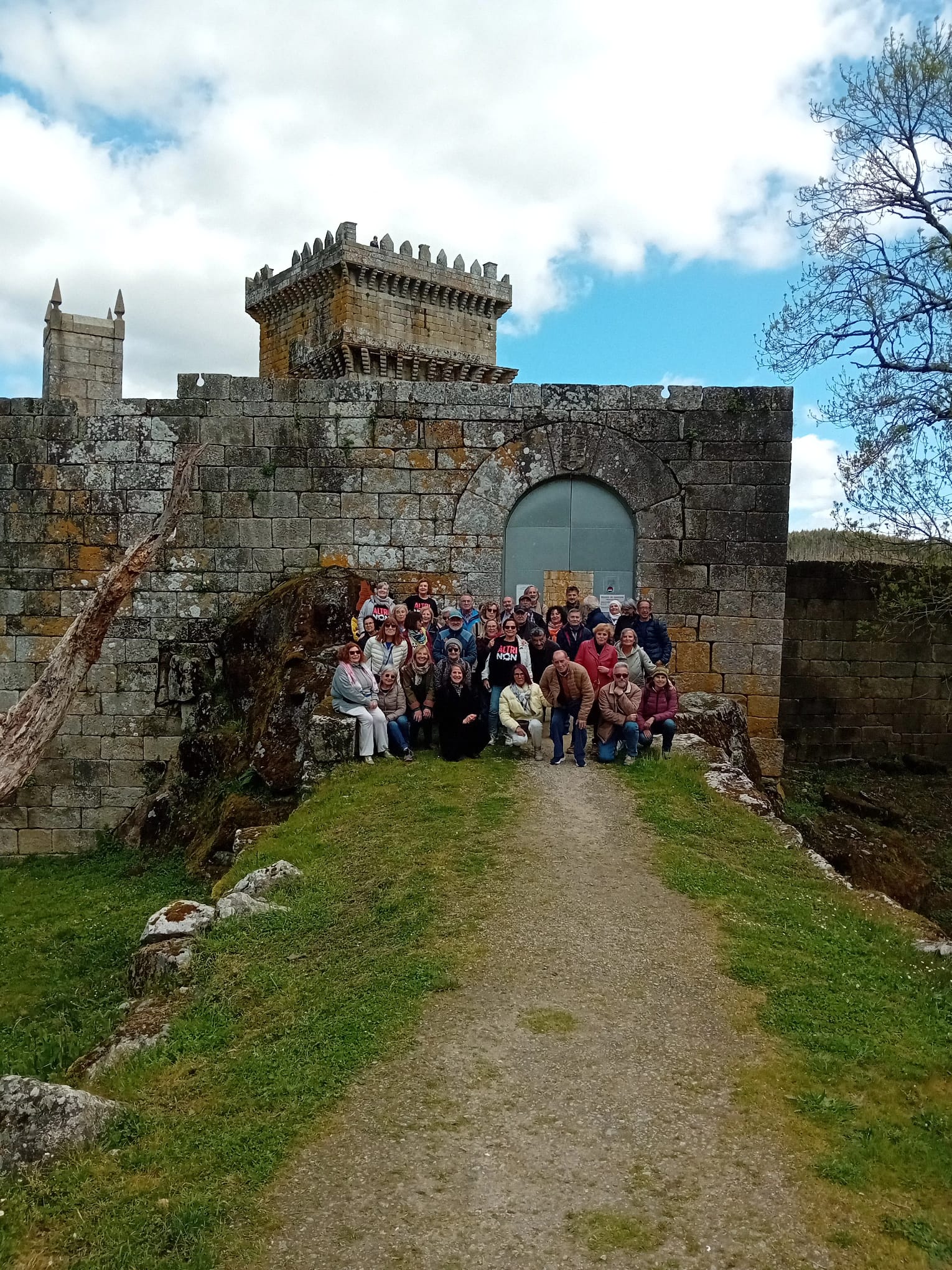 Ateneo Atlántico Vigo, Instituto de Estudos Ulloáns, castelo de Pambre