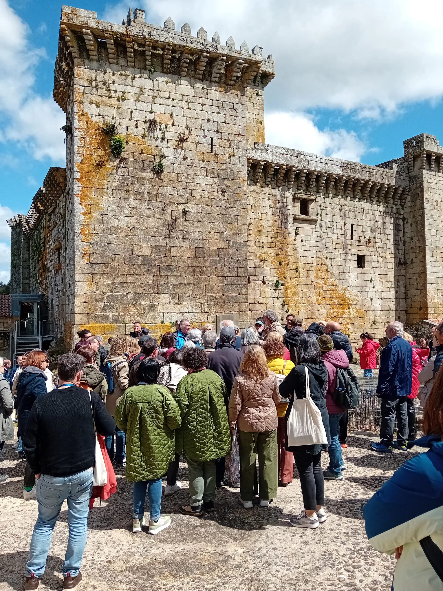 Ateneo Atlántico Vigo, Instituto de Estudos Ulloáns, visita ao castelo de Pambre